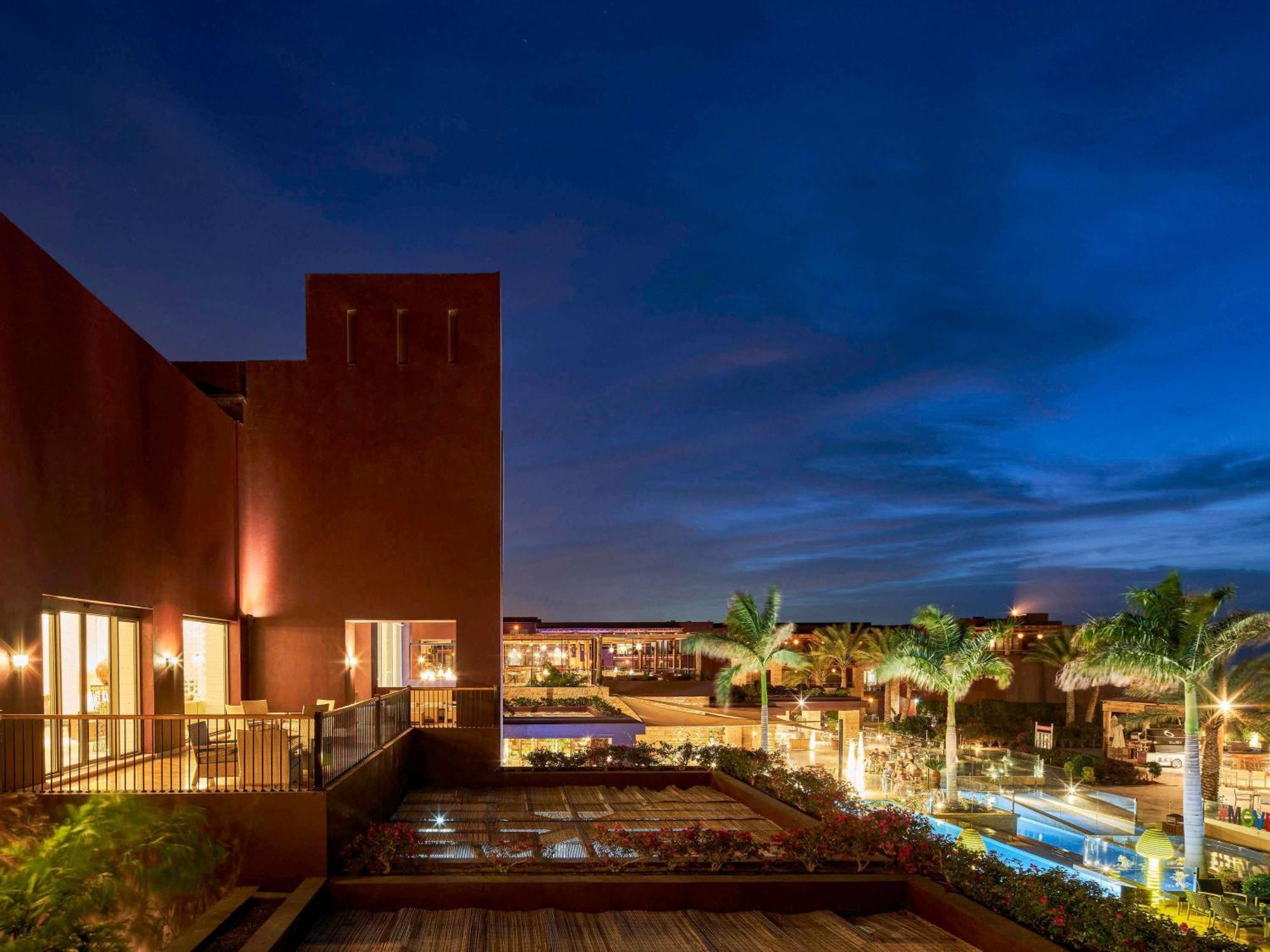 Movenpick Resort & Spa Tala Bay Akaba Exterior foto